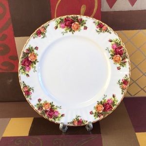 Royal Albert Old Country Roses Dinner Plate